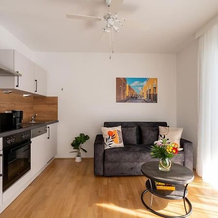 Sunny 1Br Home With Balcony By Hm Βιέννη Εξωτερικό φωτογραφία